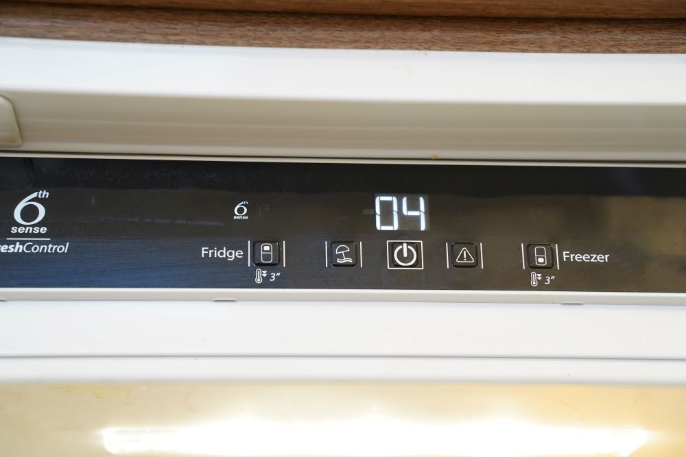 Управление температурой холодильника